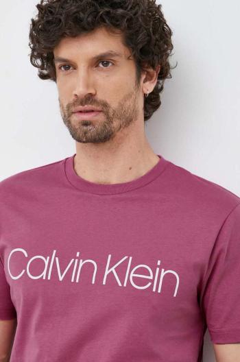 Bavlněné tričko Calvin Klein fialová barva, s potiskem