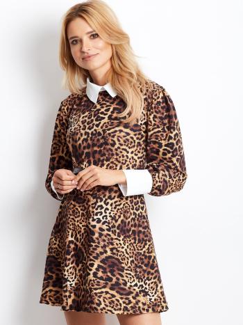 Dámské hnědé šaty s leopardím vzorem a límečkem PL-SK-1477.41-brown Velikost: S