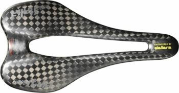 Selle Italia SLR Boost Tekno Superflow Black L 145 mm Carbon/Ceramic Sedlo