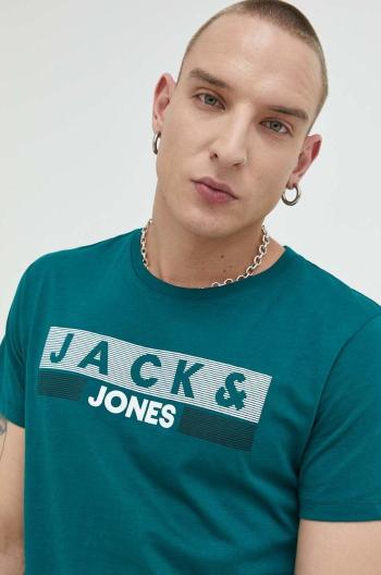 Bavlněné tričko Jack & Jones JJECORP zelená barva, s potiskem, 12151955