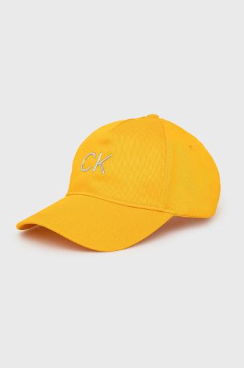 Čepice Calvin Klein žlutá barva, s aplikací