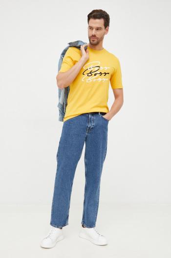 Bavlněné tričko BOSS žlutá barva, s aplikací