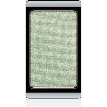 ARTDECO Eyeshadow Duochrome pudrové oční stíny v praktickém magnetickém pouzdře odstín 3.250 late spring green 0,8 g