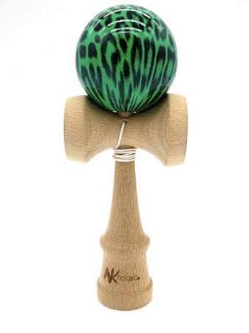 Kendama Nokaic Leopard Green