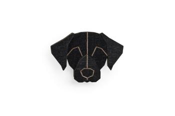 Dřevěná brož ve tvaru psa Black Labrador Brooch s praktickým zapínáním a možností výměny či vrácení do 30 dnů zdarma