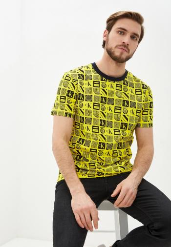 Calvin Klein Calvin Klein pánské žluté tričko FLYER AOP RELAXED TEE