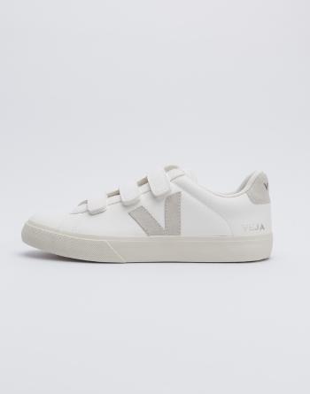 Veja Recife Logo Extra White Natural 36