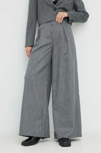Kalhoty Gestuz dámské, šedá barva, široké, high waist