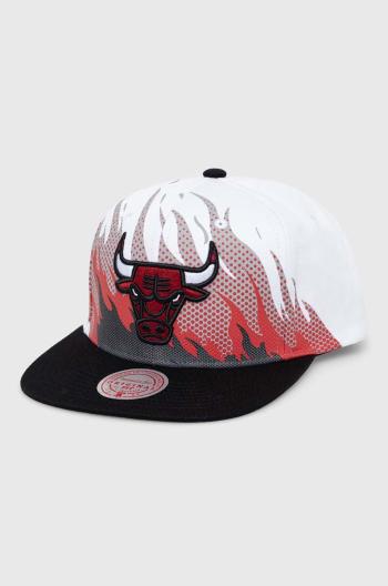 Bavlněná baseballová čepice Mitchell&Ness CHICAGO BULLS bílá barva