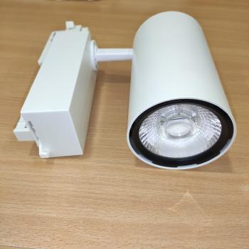 LED Solution Bílý lištový LED reflektor 45W 3F VYP160