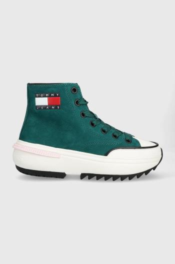 Semišové sneakers boty Tommy Jeans Tommy Jeans Nubuk Mid Run Cleat zelená barva
