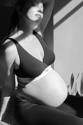 Černá nevyztužená těhotenská podprsenka Life