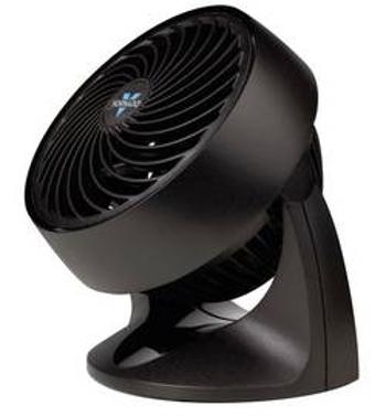 Podlahový ventilátor Vornado 633, Ø 24 cm, 54 W, černá