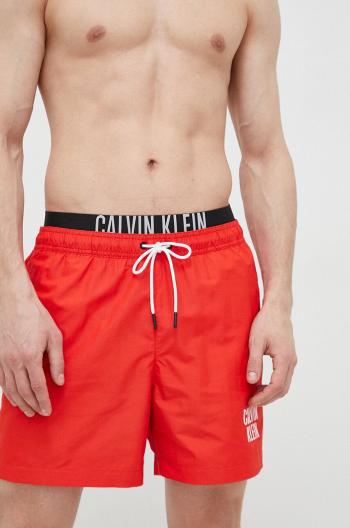 Plavkové šortky Calvin Klein červená barva