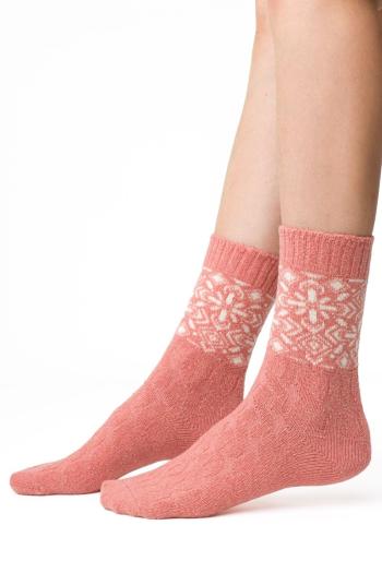 Světle růžové vzorované ponožky Pink Snowflake