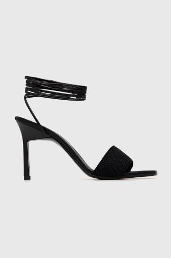 Sandály Calvin Klein GEO STIL GLADI SANDAL 90HH černá barva, HW0HW01467