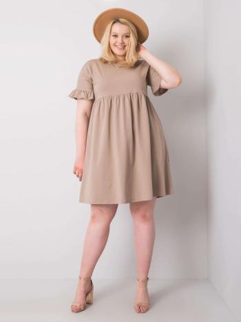 BÉŽOVÉ DÁMSKÉ ŠATY S ŘASENÍM RV-SK-6335.68-BEIGE Velikost: 3XL