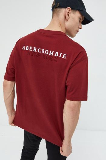Bavlněné tričko Abercrombie & Fitch vínová barva, s aplikací