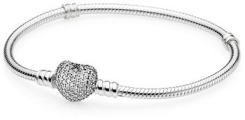 Pandora Stříbrný náramek s třpytícím srdcem 590727CZ 21 cm