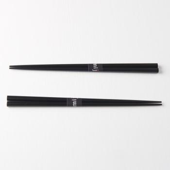 Lakované jídelní hůlky Chopsticks černé