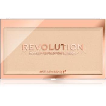 Makeup Revolution Matte Base pudr odstín P2 12 g