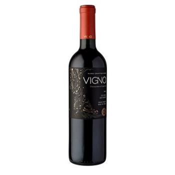 VIŇA MORANDE Black Vigno Carignan 2015 0,75l (7804449008350)