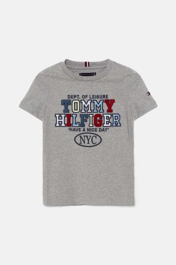 Dětské bavlněné tričko Tommy Hilfiger šedá barva, s aplikací, KB0KB08664