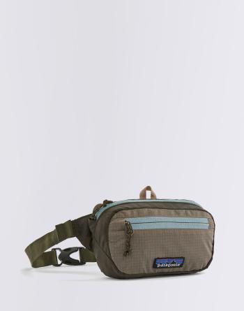 Patagonia Ultralight Black Hole Mini Hip Pack Pine Needle green