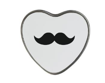 Plechová krabička srdce moustache