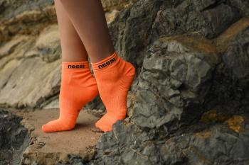 Nessi Sportswear Prodyšné běžecké ponožky Road R RSO-3 Orange Velikost: 45-47