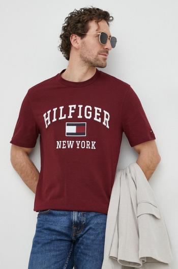 Bavlněné tričko Tommy Hilfiger vínová barva, s aplikací