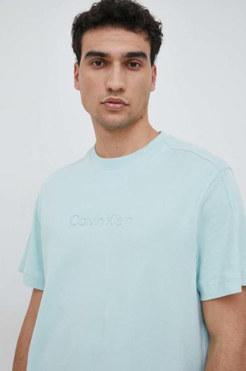 Bavlněné tričko Calvin Klein zelená barva, s aplikací