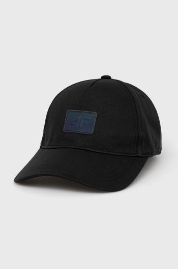 Bavlněná čepice 4F černá barva, s aplikací