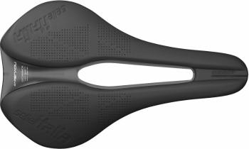 Selle Italia Novus Boost Evo TM Superflow Black 145 mm Ocel Sedlo