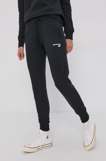 Kalhoty New Balance WP03805BK dámské, černá barva, hladké