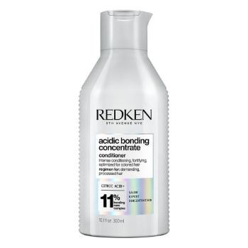 Redken Acidic Bonding Concentrate Conditioner 300 ml kondicionér pro ženy na barvené vlasy; na poškozené vlasy