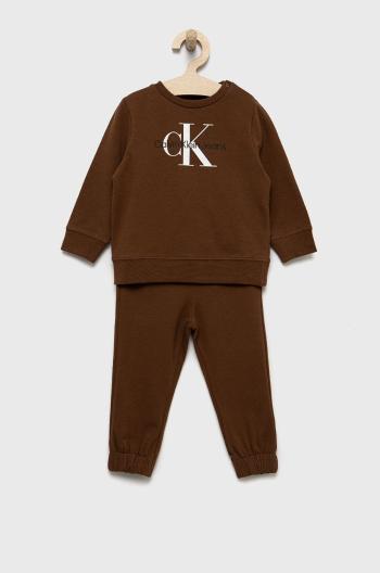 Dětská tepláková souprava Calvin Klein Jeans hnědá barva