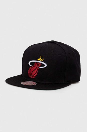 Čepice s vlněnou směsí Mitchell&Ness Miami Heat černá barva, s aplikací