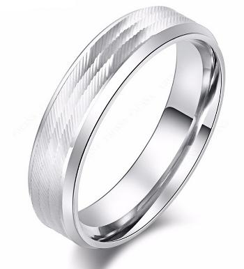 Ziskoun Masivní prsten z vybroušené chirurgické oceli- stříbrný SR000100 Velikost: 8