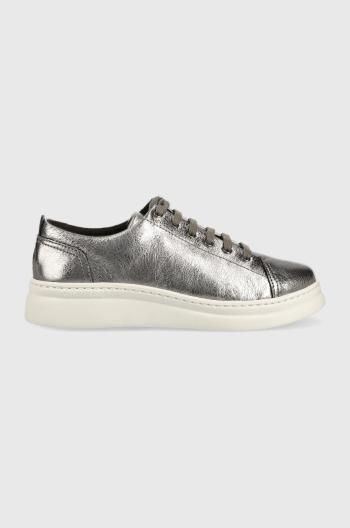 Kožené sneakers boty Camper Runner stříbrná barva