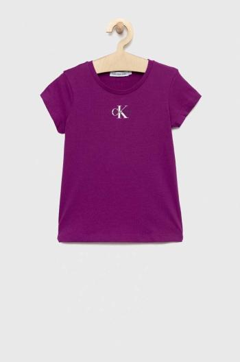 Dětské bavlněné tričko Calvin Klein Jeans fialová barva