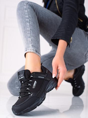 Módní  trekingové boty černé dámské bez podpatku