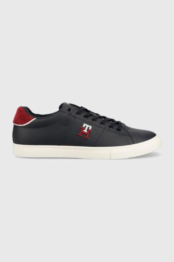 Sneakers boty Tommy Hilfiger Fm0fm04350 Core Vulc Varsity Monogram tmavomodrá barva