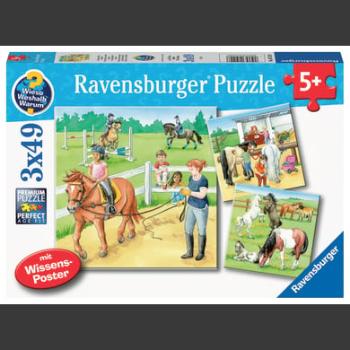 Ravensburger Puzzle WWW: Den na koňské farmě