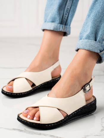 Trendy dámské hnědé  sandály bez podpatku