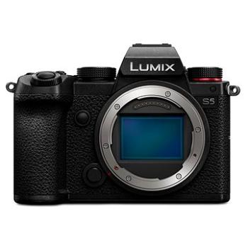 Panasonic Lumix DC-S5 + Lumix S PRO 24-105 mm f/4 MACRO O.I.S. (DC-S5EME-K)