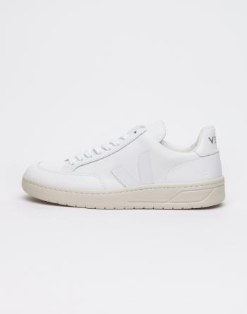 Veja V-12 Extra White 44