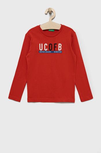 Dětská bavlněná košile s dlouhým rukávem United Colors of Benetton červená barva, s potiskem