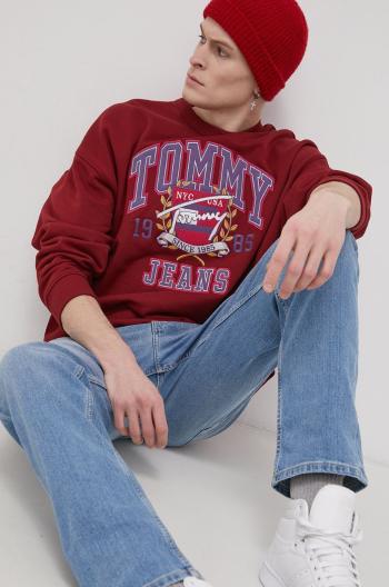Bavlněná mikina Tommy Jeans pánská, vínová barva, s aplikací