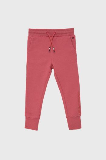 Dětské bavlněné kalhoty Tommy Hilfiger fialová barva, s aplikací